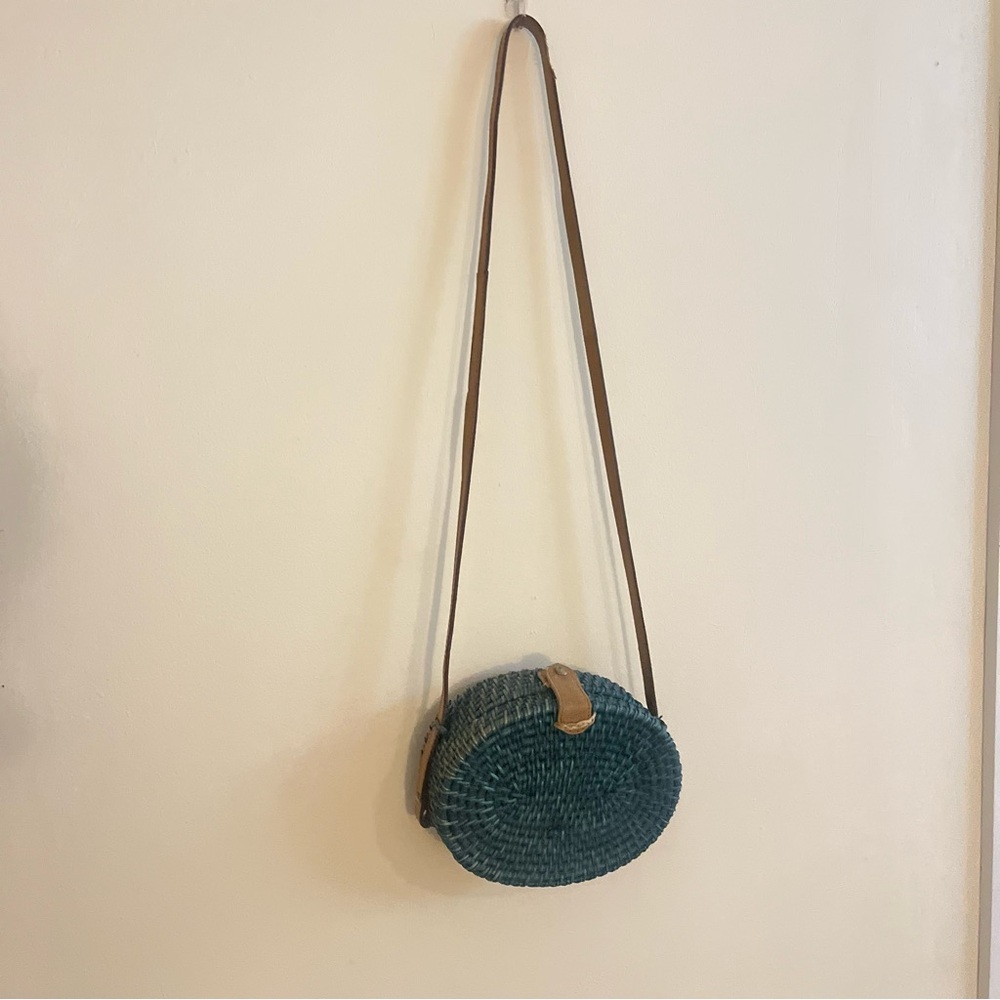 Vintage Rattan Dark Teal Woven Crossbody Bag - Picture 10 of 11